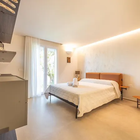 Villa Incoronata New Dependance By Interhome