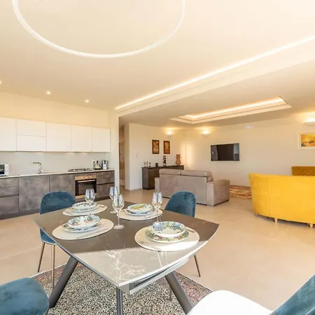 Incoronata New Dependance By Interhome Villa